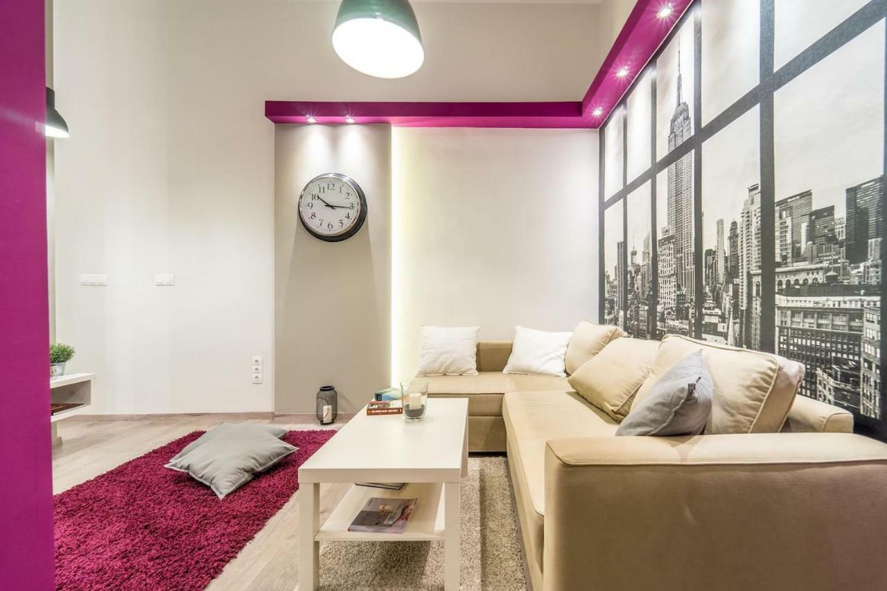 Cozy Downtown Studio Apartment บูดาเปสต์ ภายนอก รูปภาพ