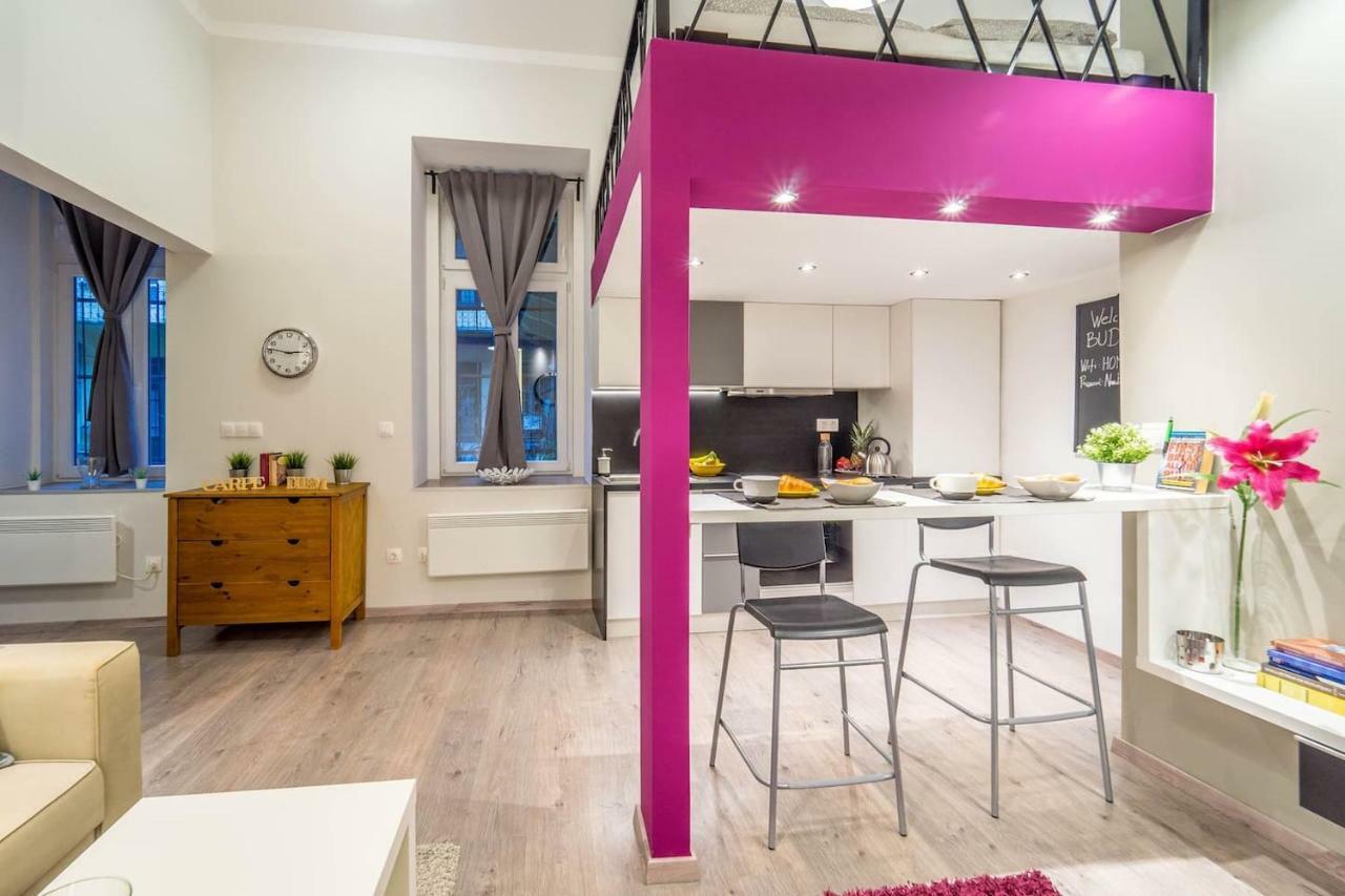 Cozy Downtown Studio Apartment บูดาเปสต์ ภายนอก รูปภาพ